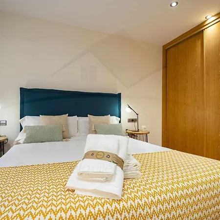 Ave Maria Apartment Gijon